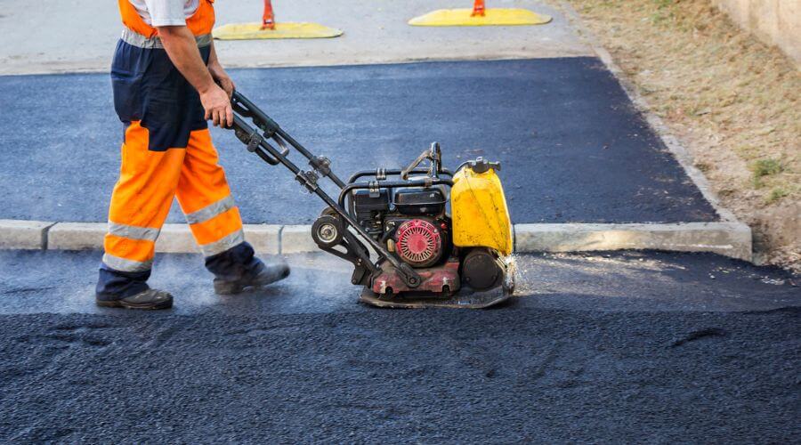 Professional gutter cleaning in Rutledge, TN